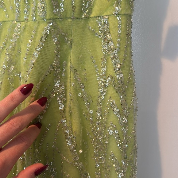 NWT Dress The Population Black Label "Charlie" jumpsuit XS Lemongrass Multi - Picture 15 of 16